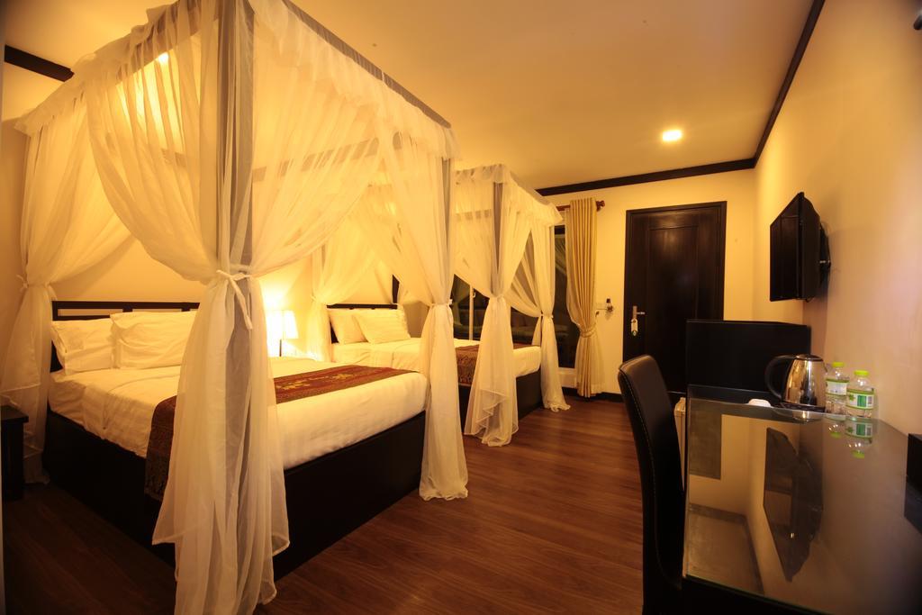 Twin Palms Resort Sihanoukville Rom bilde