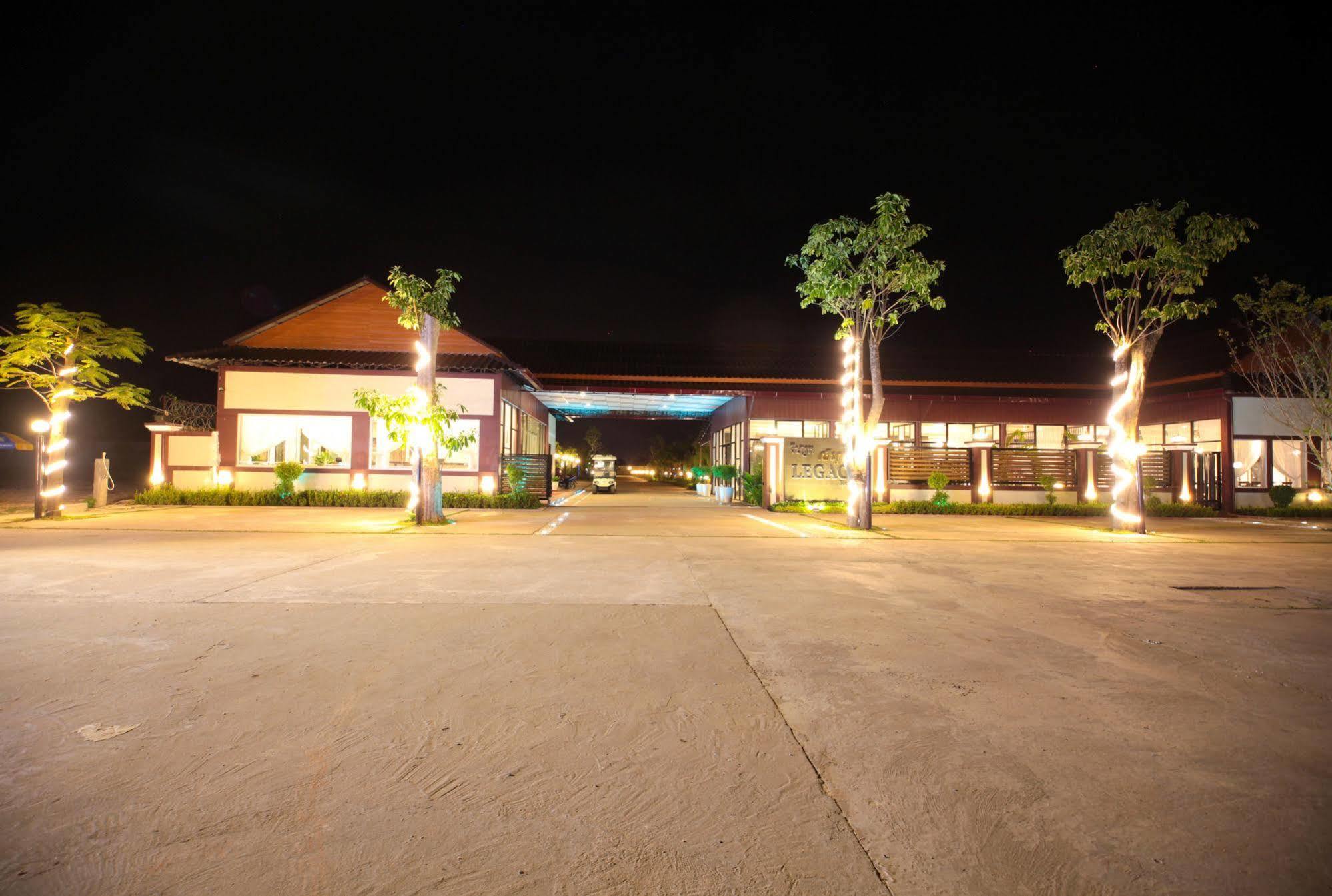 Twin Palms Resort Sihanoukville Eksteriør bilde