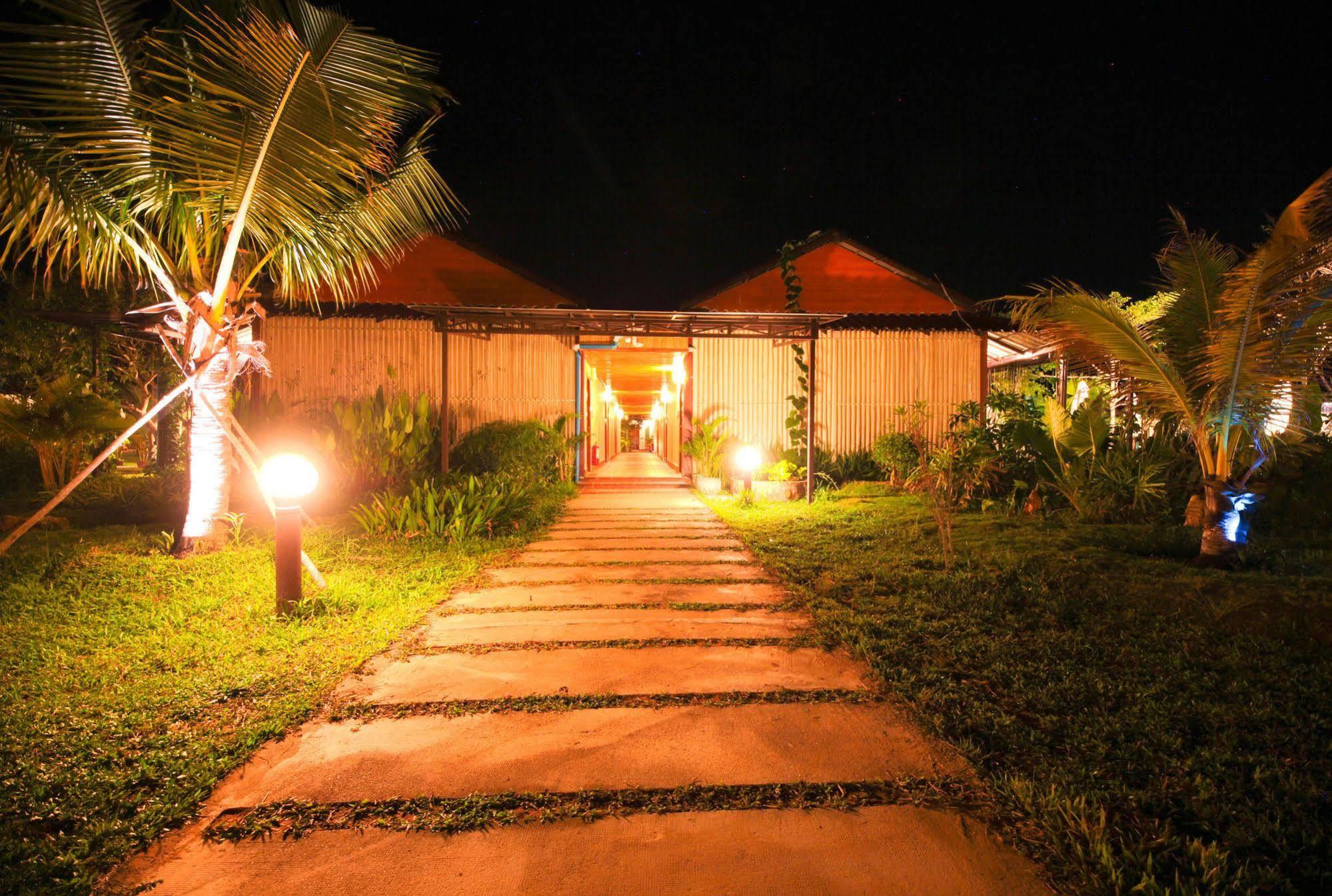 Twin Palms Resort Sihanoukville Eksteriør bilde
